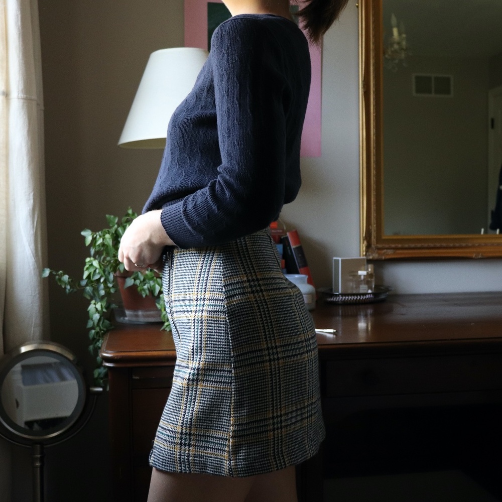 SOLD ON DEPOP Navy Blue Loft Button Up Cardigan